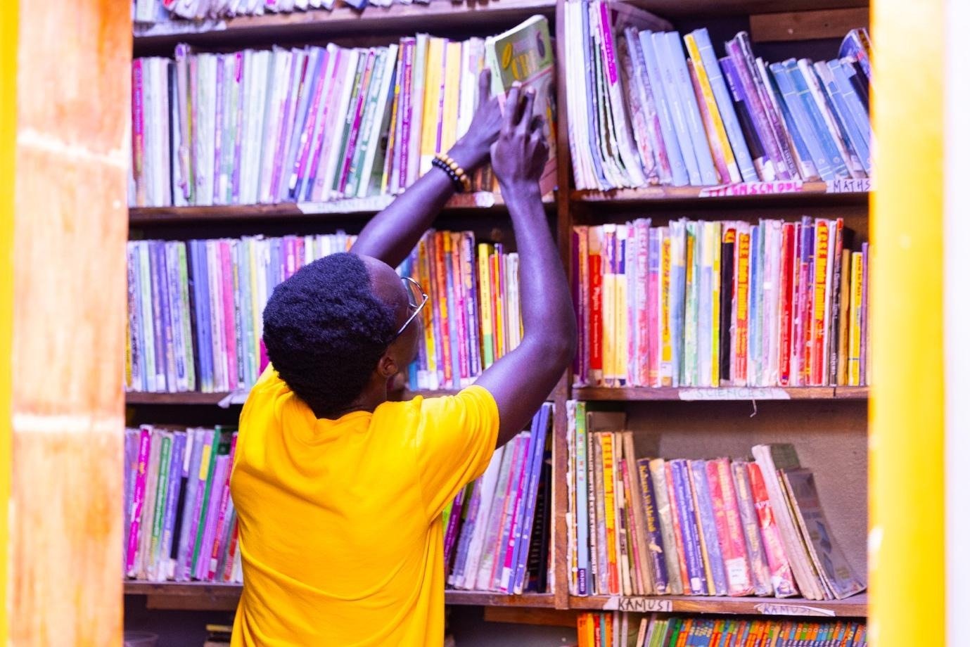 A Well of Learning: A library built by the community, for the community in Zimmerman, Nairobi.